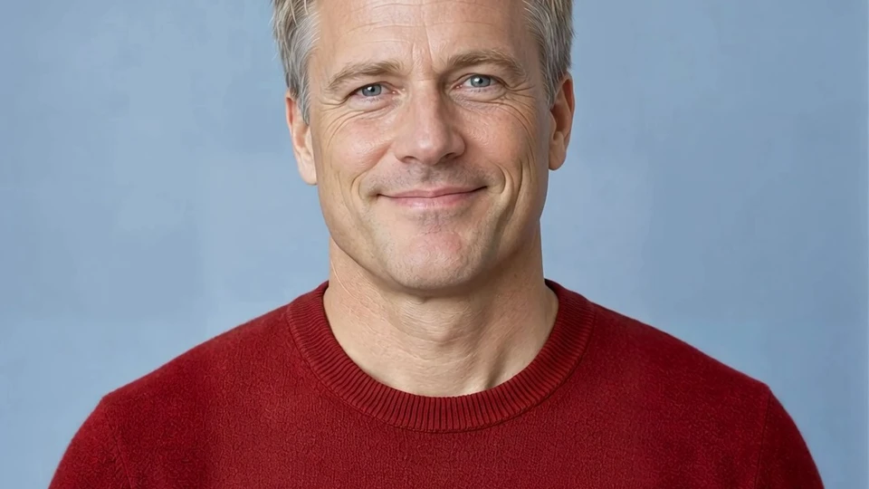 Lars, a realistic Yoob character